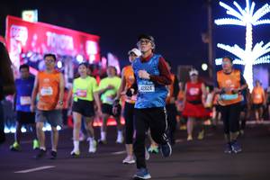 BIB: 282
                            <button type="button" onclick="openModal(20722205)" class="btn btn-primary btn-sm float-right btn-popup" data-toggle="modal" data-target=".modal-high-quality">
                        <i class="fas fa-shopping-cart"></i> Add to Cart
                    </button>
                                            <button type="button" onclick="isThisMe(20722205, true)" class="btn btn-success btn-sm float-right btn-popup btn-isme hidden" data-toggle="tooltip" data-placement="bottom" title="นี่คือรูปของคุณใช่ไหม คลิกที่นี่เพื่อเอาเข้าอัลบั้ม">
                        <i class="fas fa-plus"></i> Add to album
                    </button>
                    <button type="button" onclick="isThisMe(20722205, false)" class="btn btn-warning btn-sm float-right btn-popup btn-isnotme hidden">
                        <i class="fas fa-ban"></i> Remove from album
                    </button>